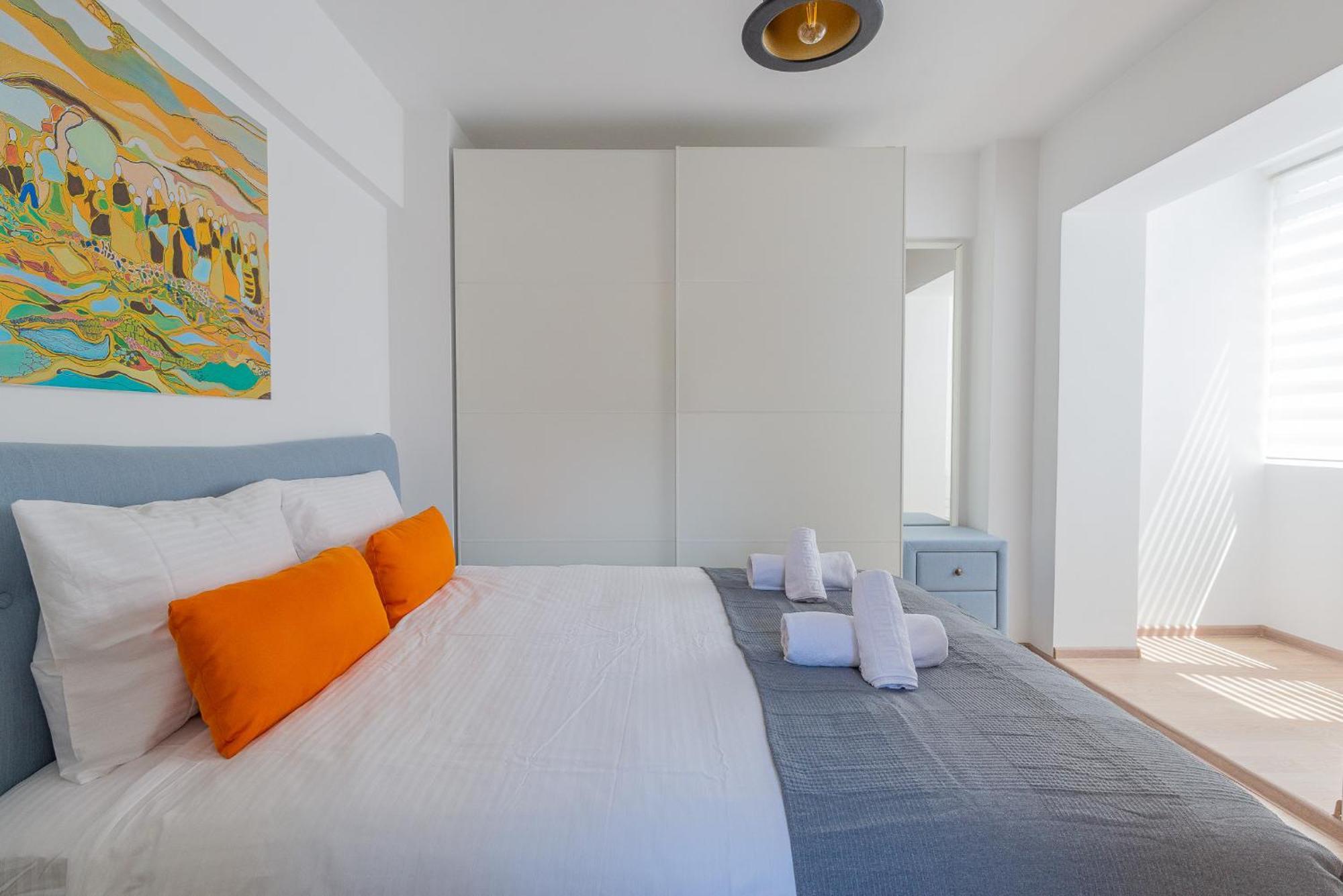 City Center-Cozy One Bedroom Apartment Bukarest Kültér fotó