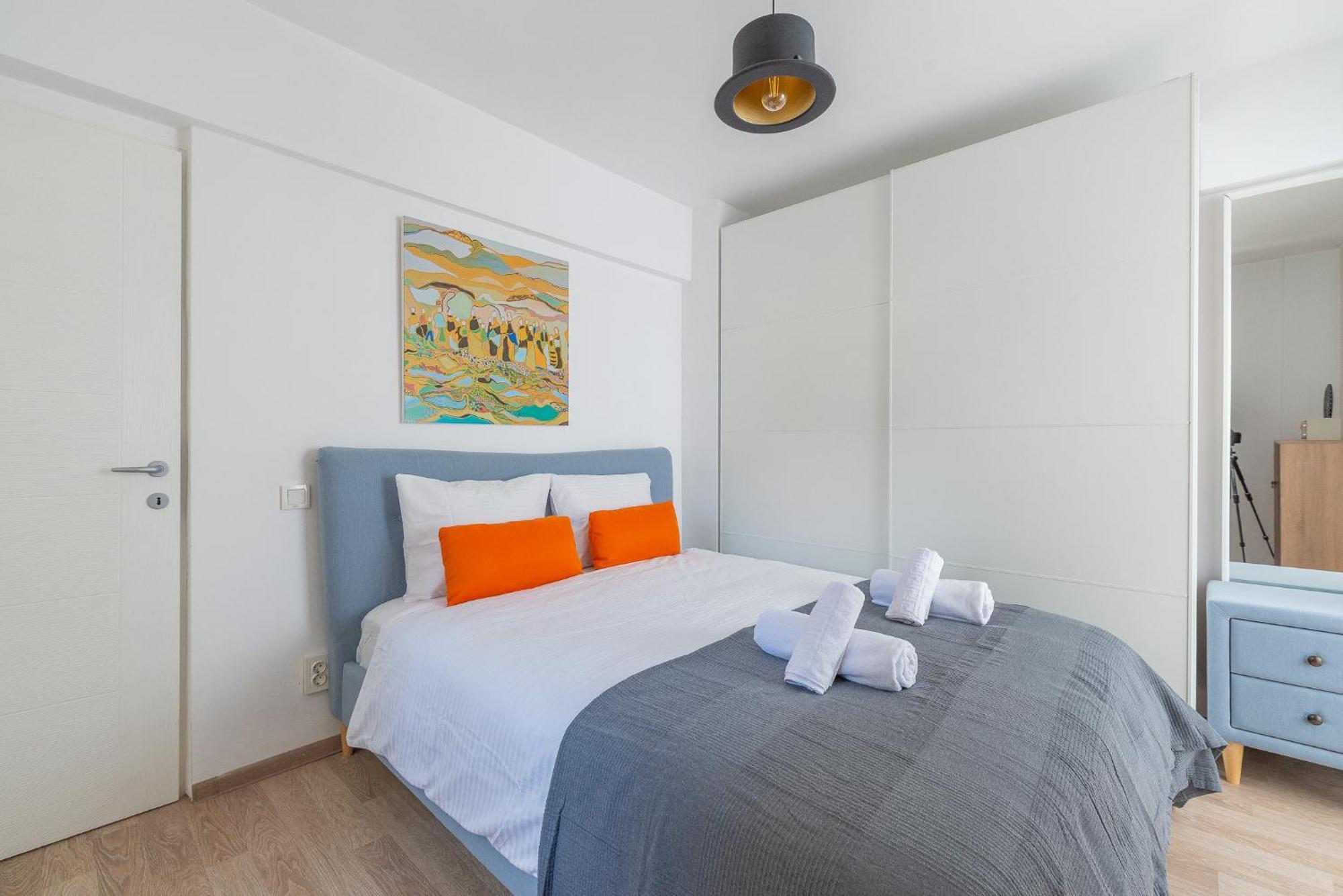 City Center-Cozy One Bedroom Apartment Bukarest Kültér fotó